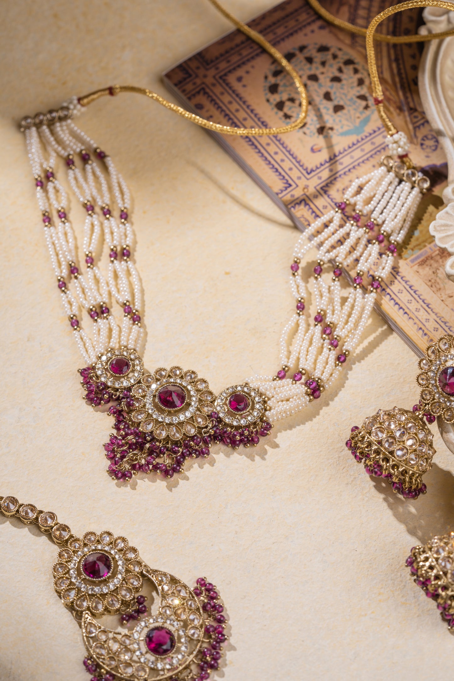 Aaradhya Gold Plated Kundan Necklace Set