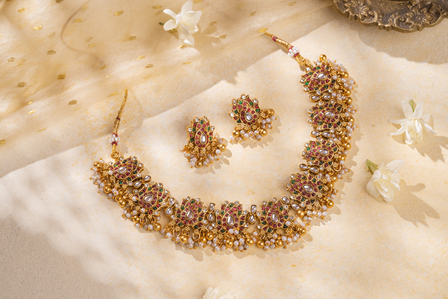 Noor Gold Plated Kundan Necklace Set