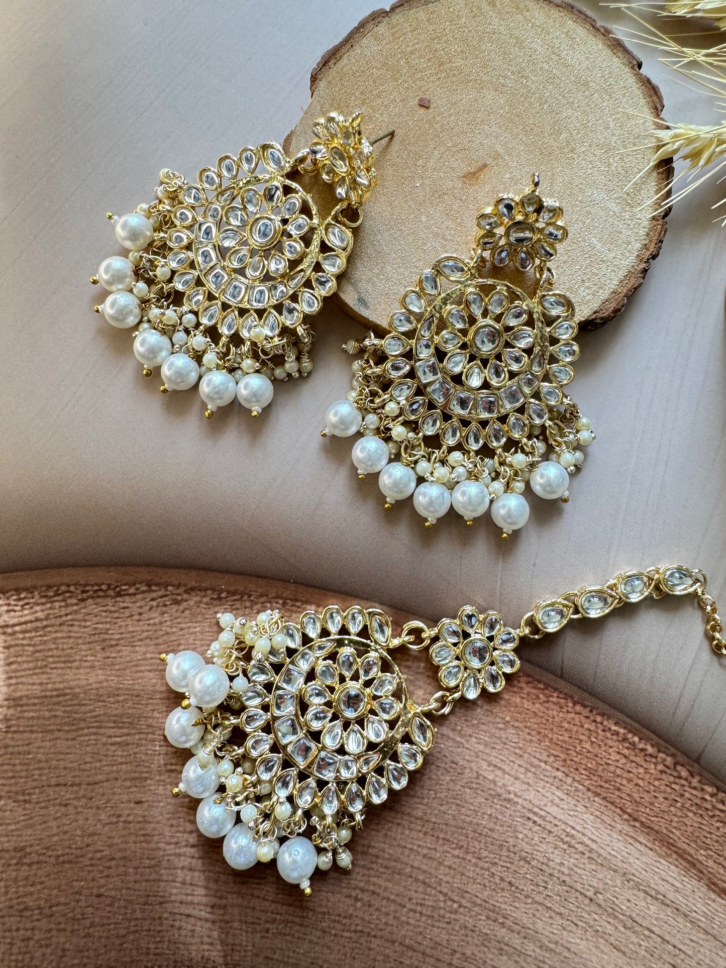 Manikya Gold Plated Kundan Necklace Set