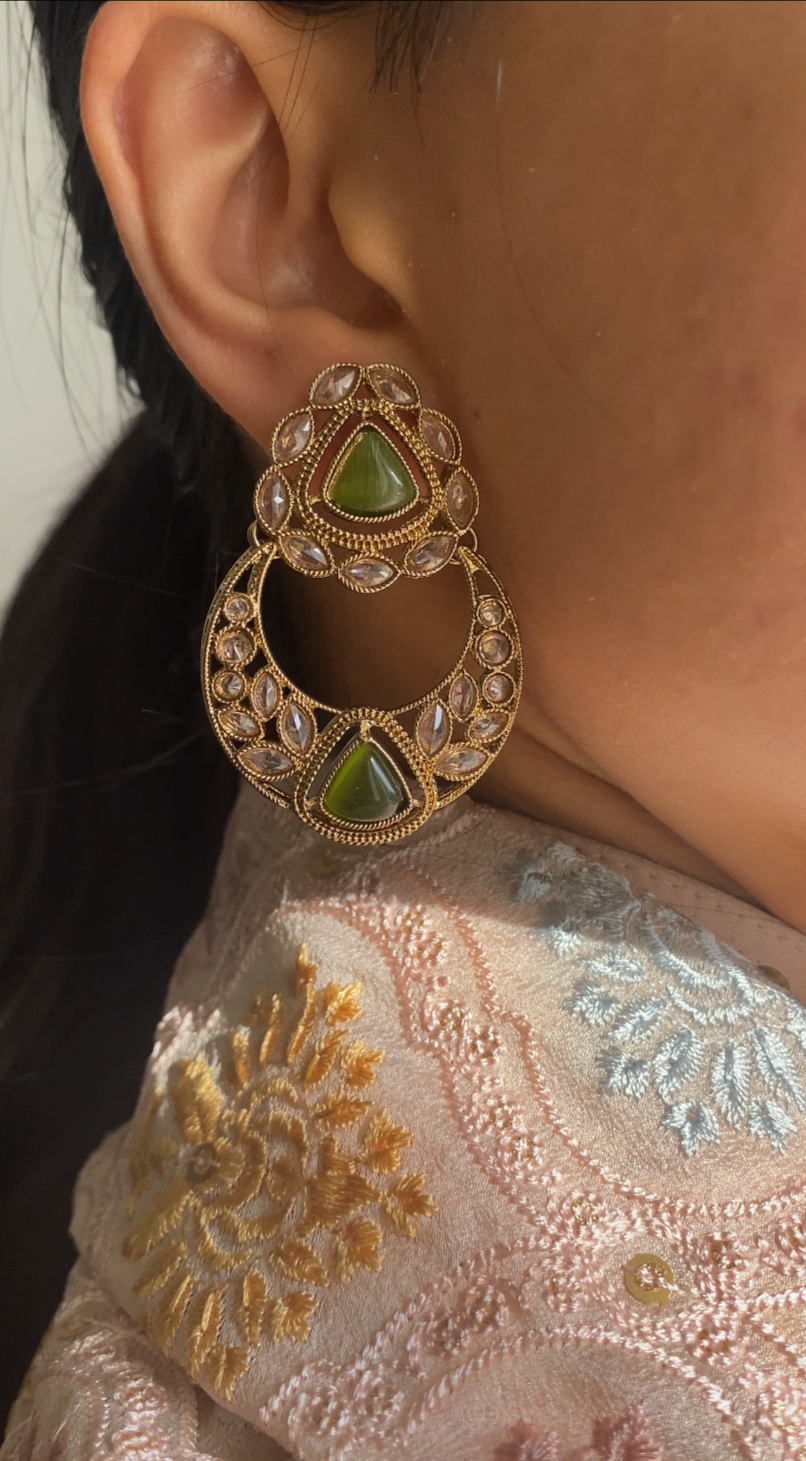 Manna Gold Plated Kundan Necklace Set