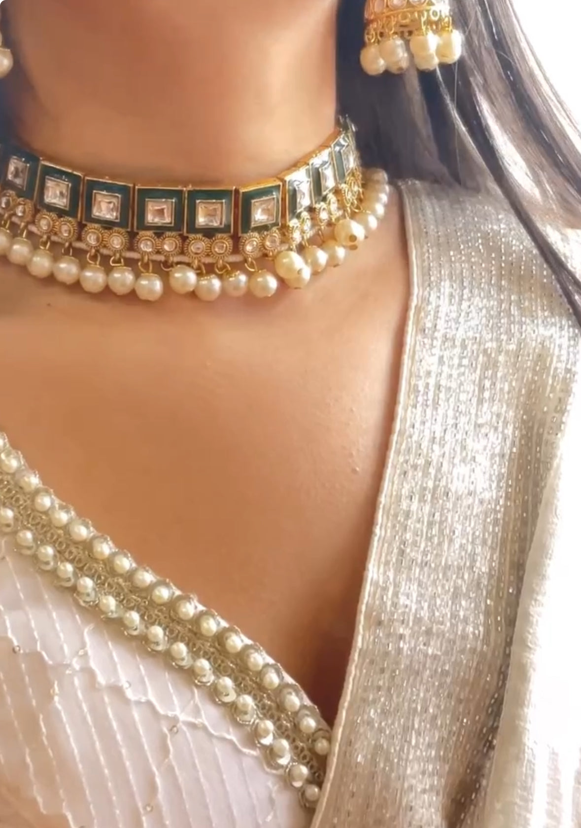 Shwetamani Kundan Necklace Set